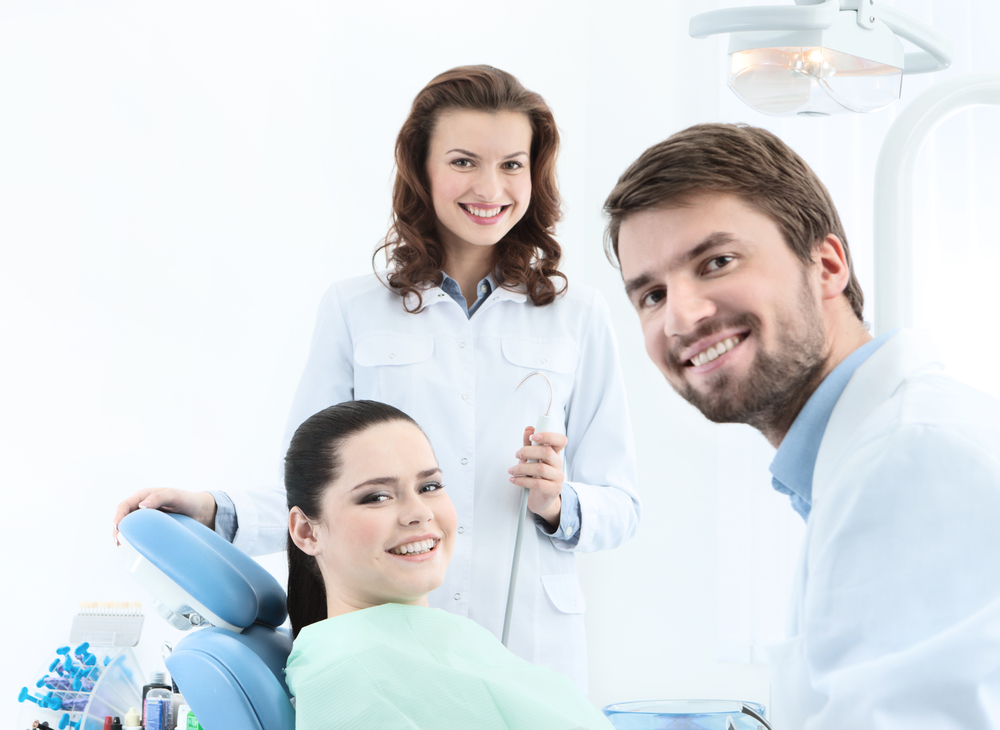 Dental Implants In Houston: Things To Know Before An Appointment