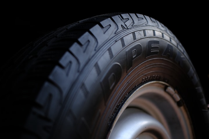 emergency mobile tyre fitting roadside tyre repair